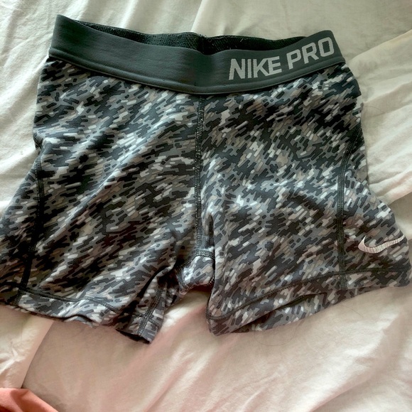 Nike pro spandex 🔥💯 - Picture 1 of 2